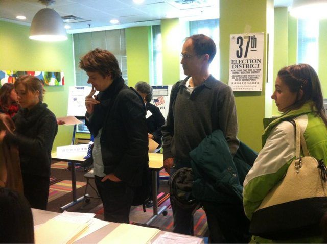 "all booths are open but no one moving in line to #vote b/c no one knows what they are doing #fail"